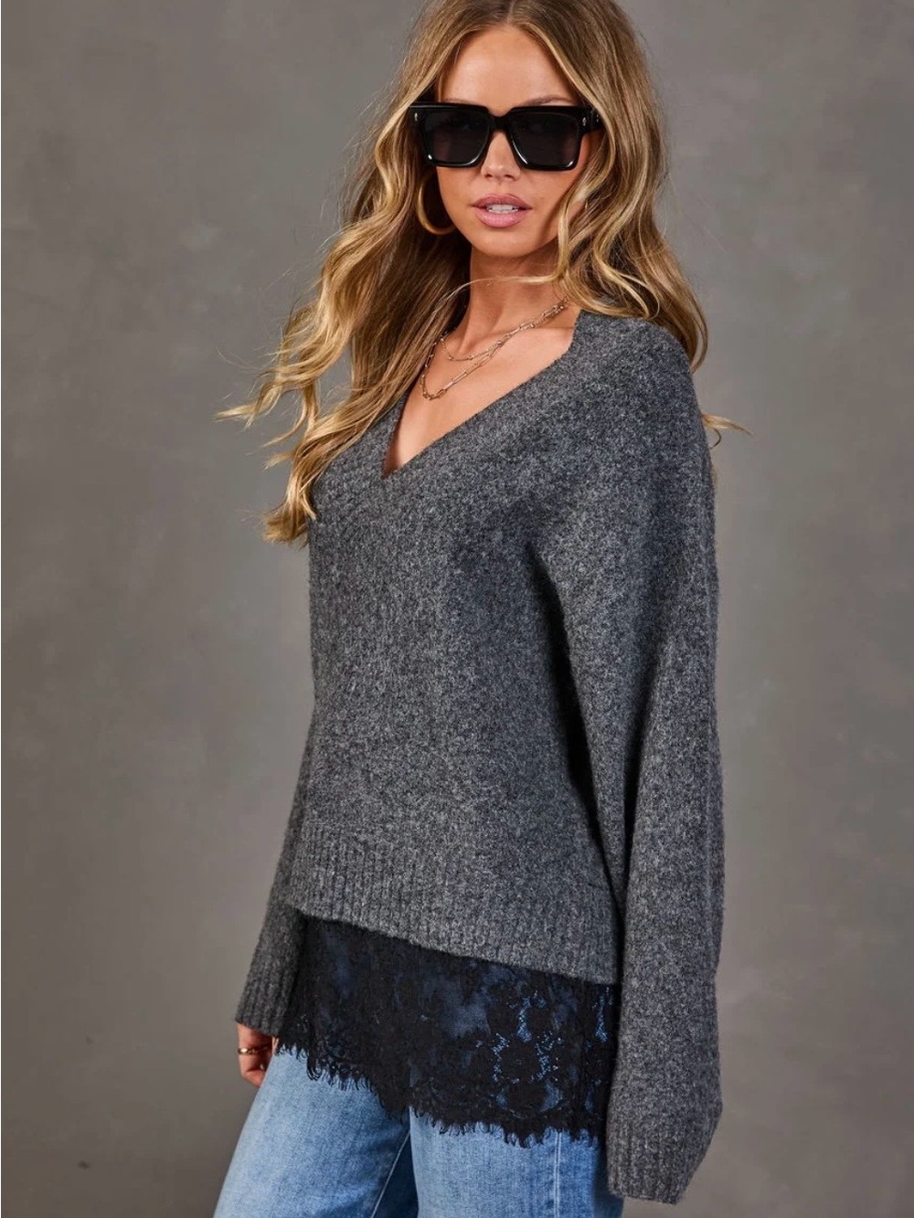 NWT-V-Neck Gray/Black Lace-Hem Women's Sweater. VICI